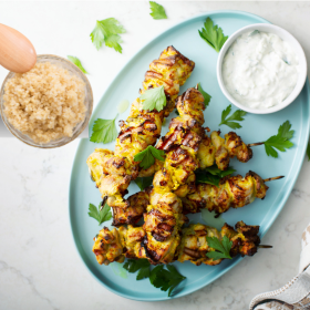 Mediterrán tzatziki tál